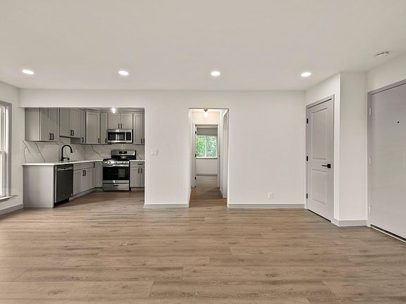 2nd image of 20650 Park Cir E APT 3