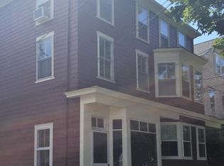 74 Constitution St #3, Bristol, RI 02809