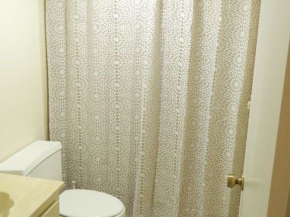 2nd image of 3216 S Lakeview Cir APT 104