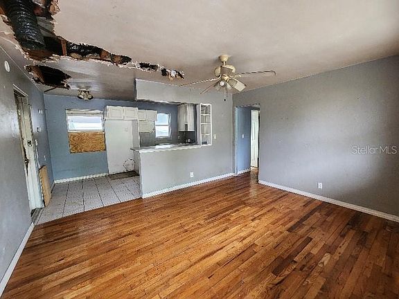 2nd image of 1239 Old Kings Rd