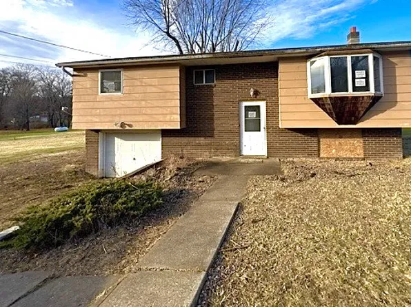 2565 Wylie Ridge Rd, Weirton, WV 26062