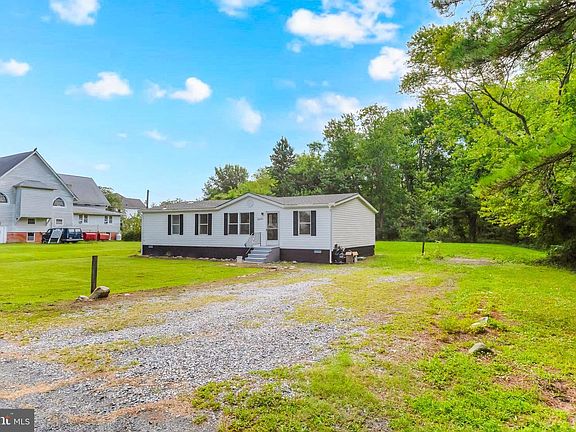 3rd image of 28499 Handy Church Rd