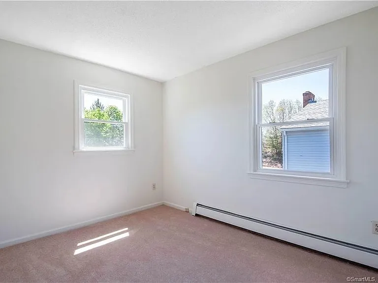 24 Chalmers St #24 — Photo 15