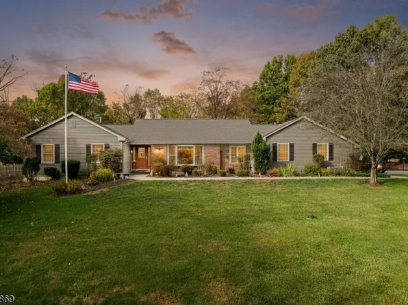 5 Alice Ct, Blairstown Twp., NJ 07825