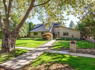 100 Kensington Sq, Medford, OR 97504