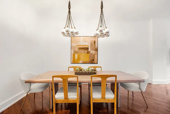 Sold by Compass | media 7