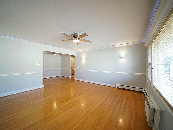 3rd image of 4938 N Leonard Dr Unit 3B