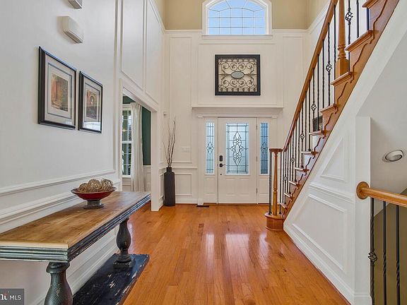 5th image of 24406 Broad Creek Dr