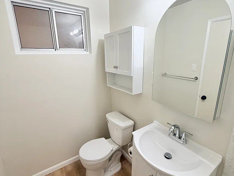 2609 Judah St #0 — Photo 4