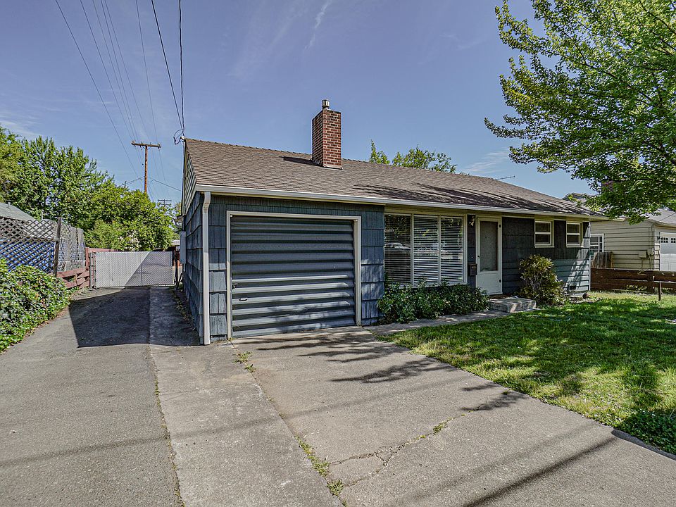1st image of 876 Stewart Ave