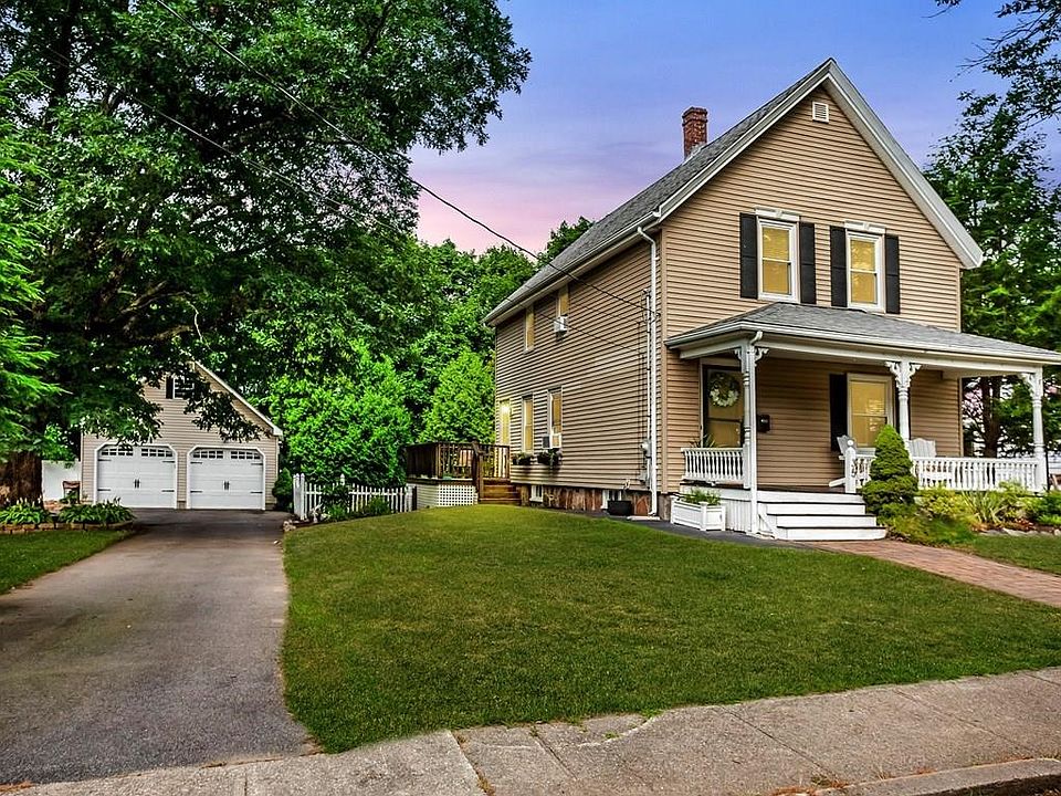 1st image of 35 Baldwin St