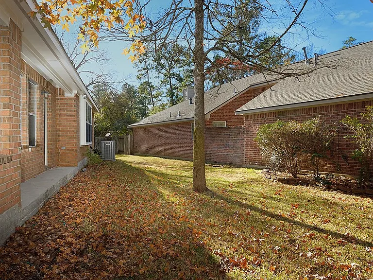 78 E Foxbriar Forest Cir — Photo 31
