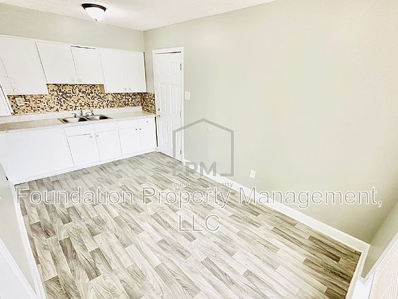 3rd image of 4481 Sumners Wells Rd