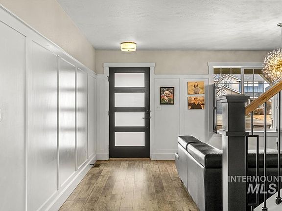 4th image of 8433 E Rathdrum Dr