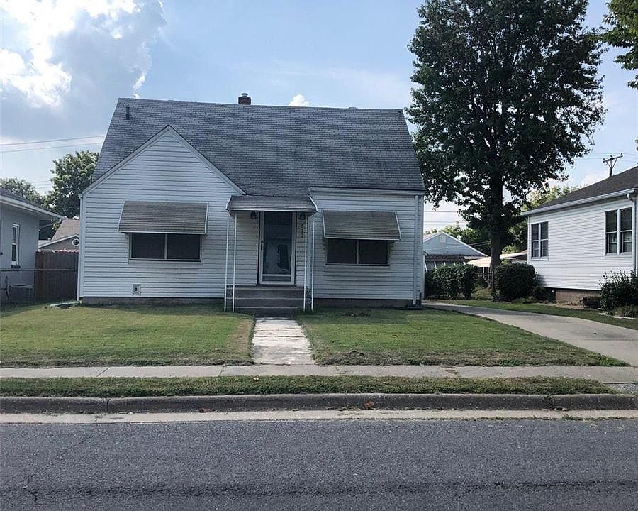 1st image of 532 N 2nd St