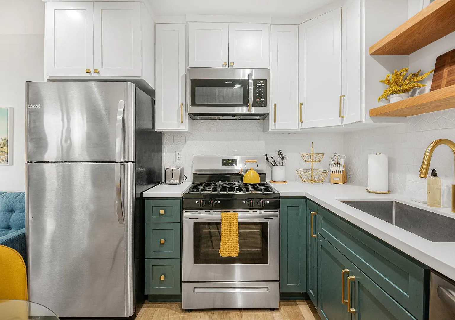 3499 Sawtelle Blvd - Unit 06 — Photo 2