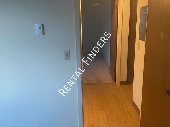 4th image of 1119 12th St APT 5