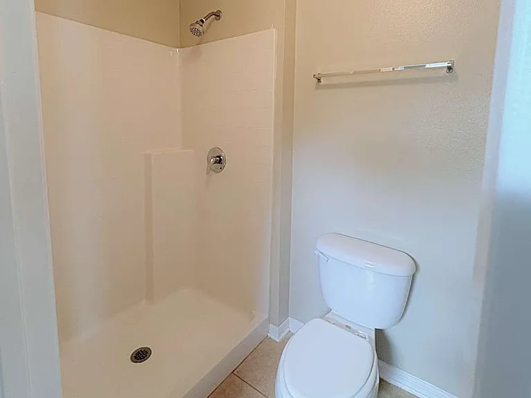 94 Pine Bluff Blvd E — Photo 27
