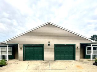 867 Arrowhead Dr, Bucyrus, OH 44820