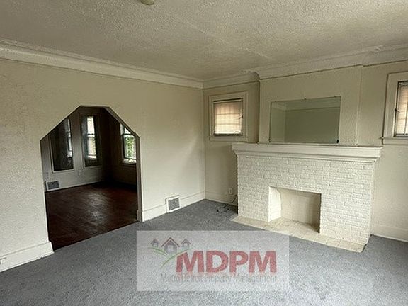 5th image of 3244 Tuxedo St #2