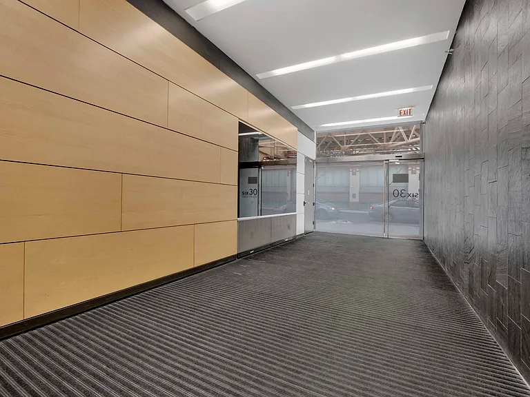 630 N Franklin St #1019 — Photo 31