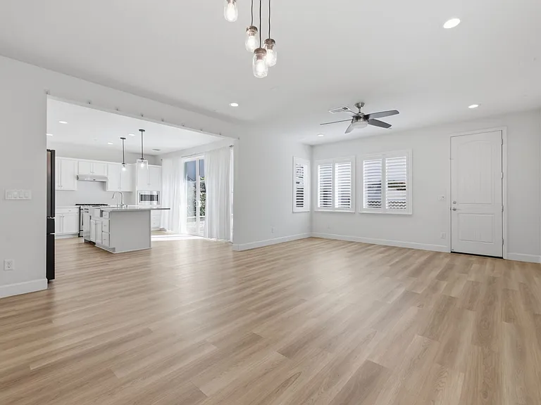 3004 Ellis Town Dr — Photo 9
