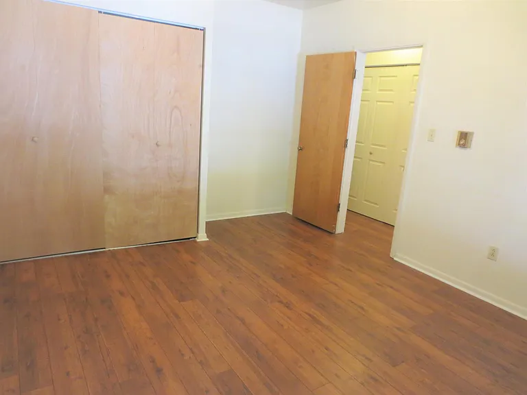 6350 Forward Ave #14 — Photo 56