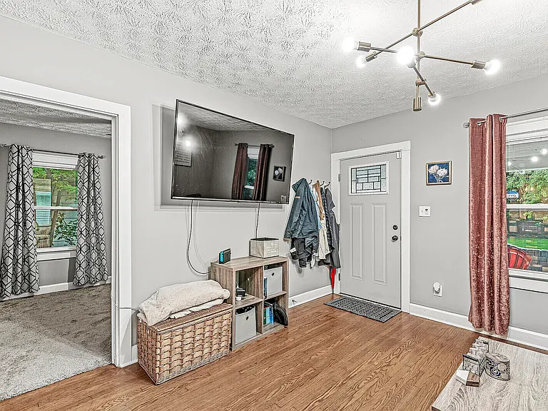 1218 E Southern Ave — Photo 6