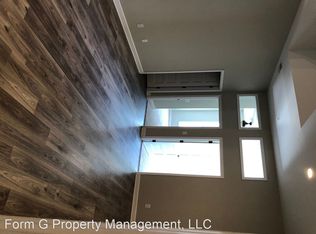 438 Spring St #201, Jeffersonville, IN 47130