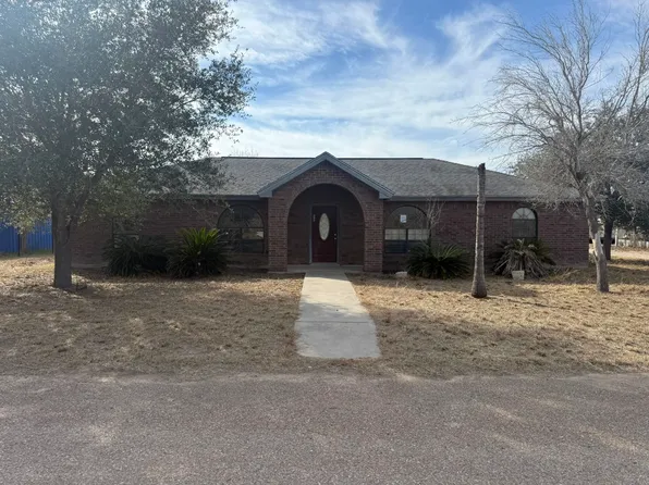 620 N Webb Ave, Mirando City, TX 78369