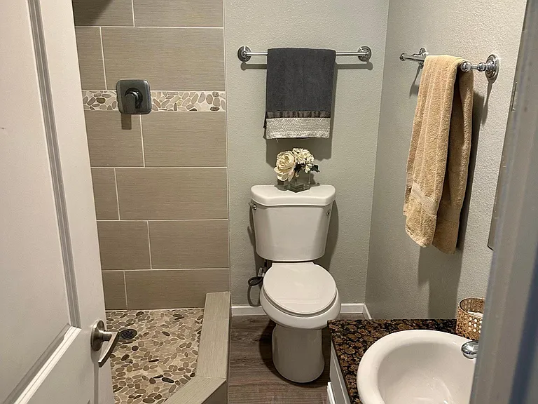 1021 Scott St #224 — Photo 12