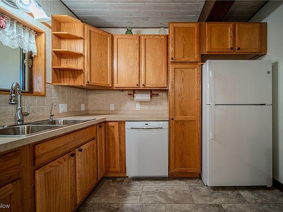 5th image of 6235 Gladys St Unit 3