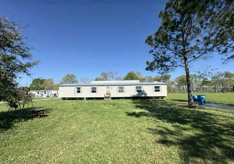 1st image of 1205 Burdon Olivier Rd