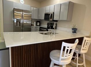 3310 Palomino Dr APT 624-6, Hollywood, FL 33024