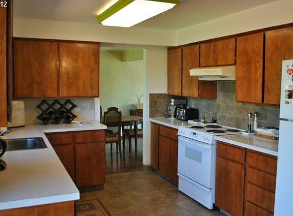 3rd image of 14411 SE Carol Ave