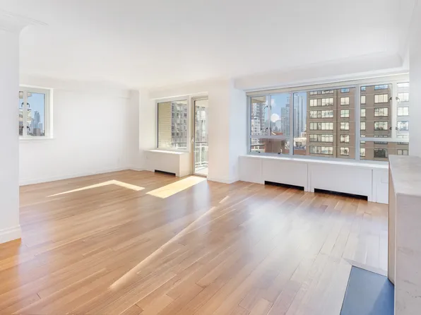200 East 66th Street B1804 image 2 of 21