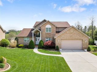 1093 Finchley Rd, North Huntingdon, PA 15642