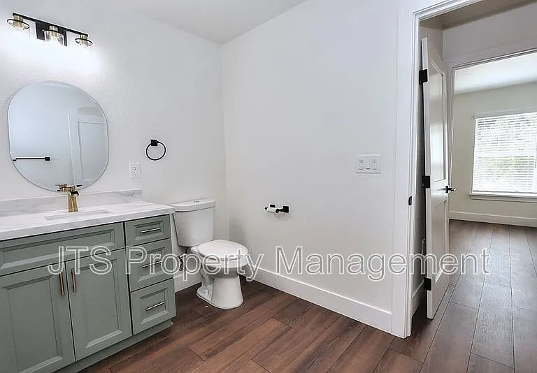 4712 65th St — Photo 35
