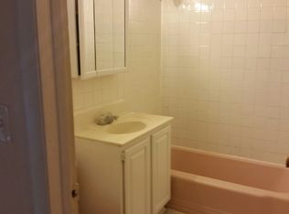 3841 Ivanhoe Ct APT B, Schiller Park, IL 60176
