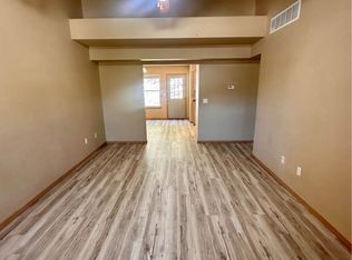 14 Lakeshore Dr #B, Kimberling City, MO 65686