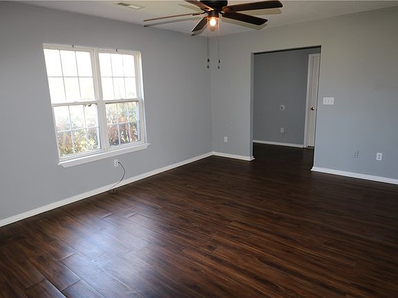 4th image of 12687/12689 Pioneer Ln