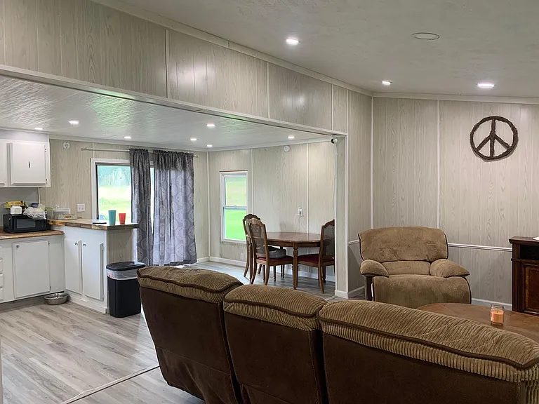 18 Oak Dr — Photo 4