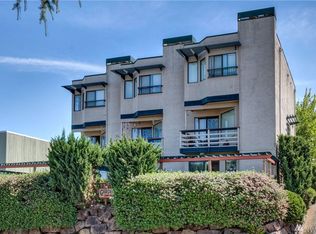 1067 5th Ave S APT 102, Edmonds, WA 98020