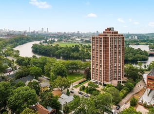 1010 Memorial Dr UNIT 9D, Cambridge, MA 02138