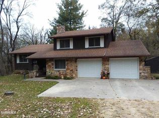 11200 W Dameier Rd, Lena, IL 61048