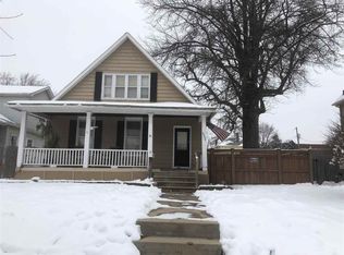 2006 W 4th St, Davenport, IA 52802