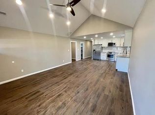 384 SE 11th Rd, Warrensburg, MO 64093