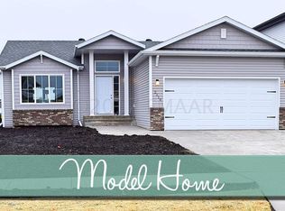 2114 11th St W, West Fargo, ND