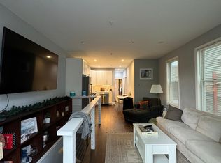 17 Mercer St #1, South Boston, MA 02127