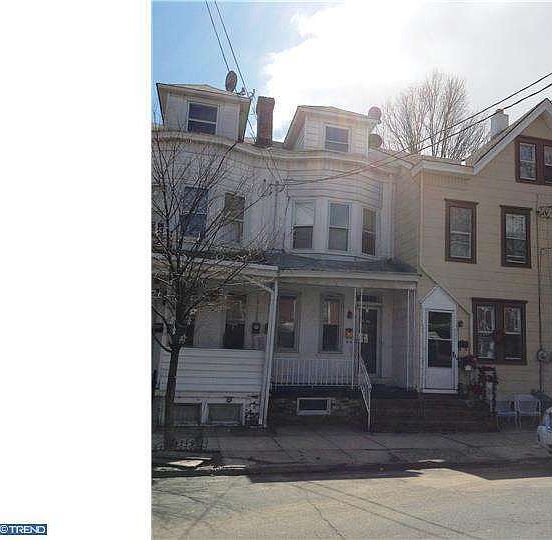 2nd image of 347 Morris Ave